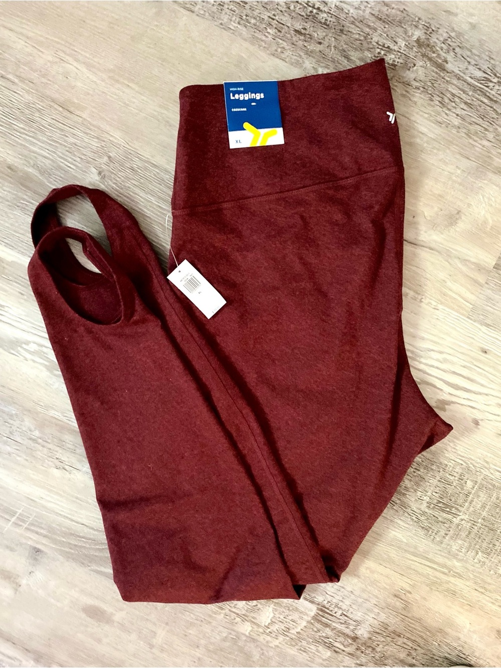 Old Navy Cozecore Go Dry Stirrup High-rise Leggings Woman's XL
Burgandy/Wine